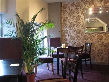 Blenheim House 3*
